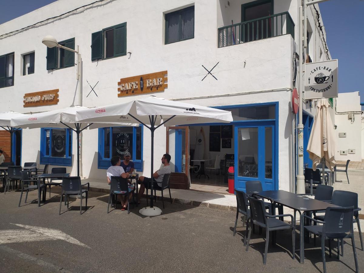 Famara Rooms Exterior photo